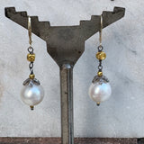 Pearl Earrings Barique pearl and 18K gold